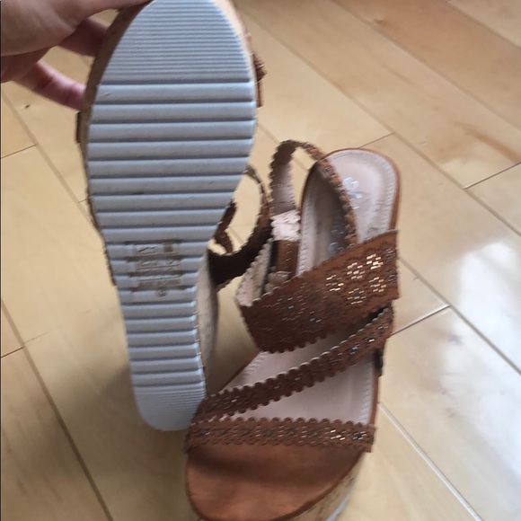 Fun Wedges! - Picture 3 of 3